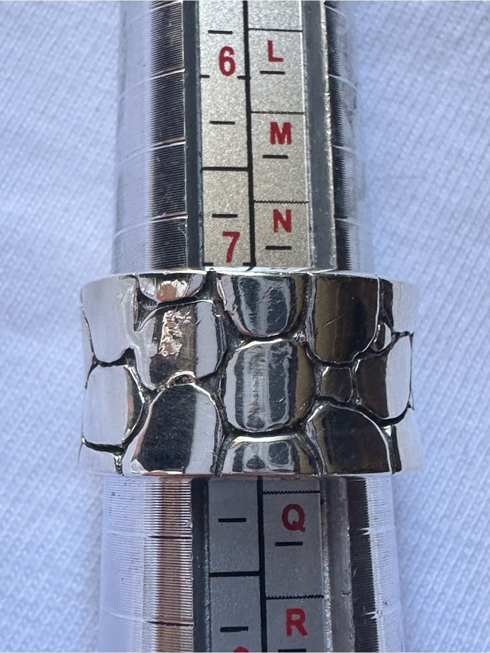 Sterling silver 925 Wide Textured Silver Statement Ring size 7